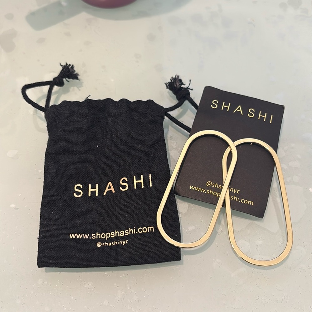 NWT Shashi Oblong Hoop Earrings